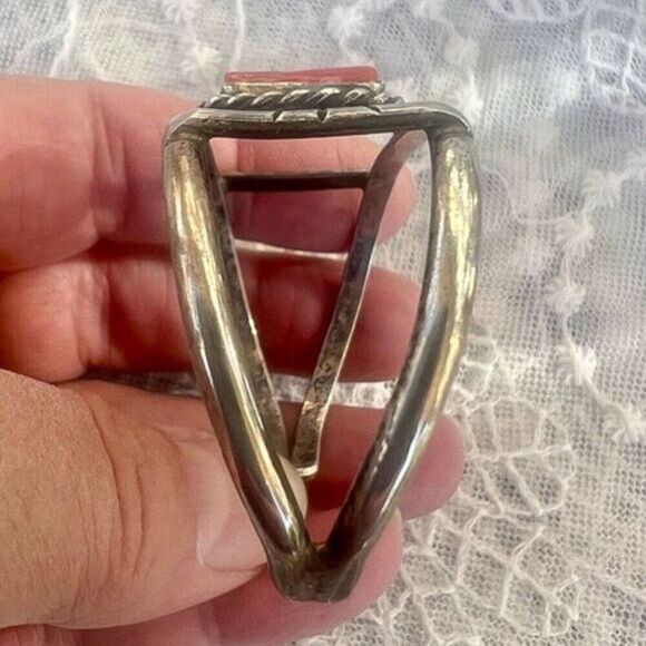 Vintage 60's/70's Handmade Red Coral Native Cuff - Picture 3 of 8